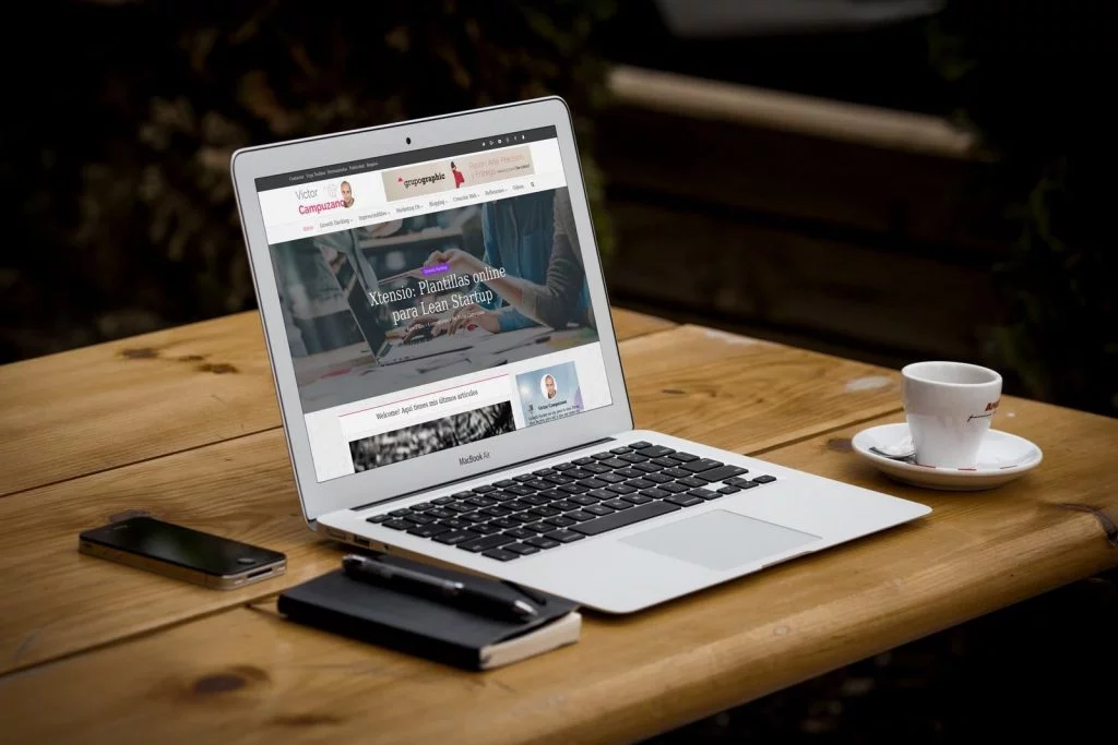 Magicmockups Vicampuzano